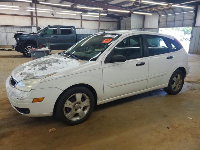 2005 FORD FOCUS ZX5  