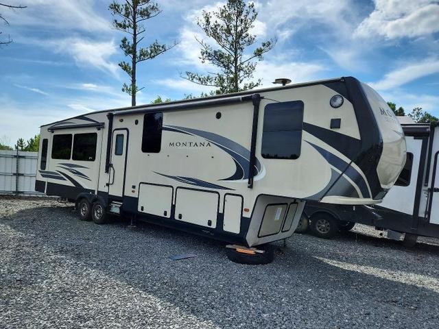 2018 KEYSTONE MONTANA CAMPER