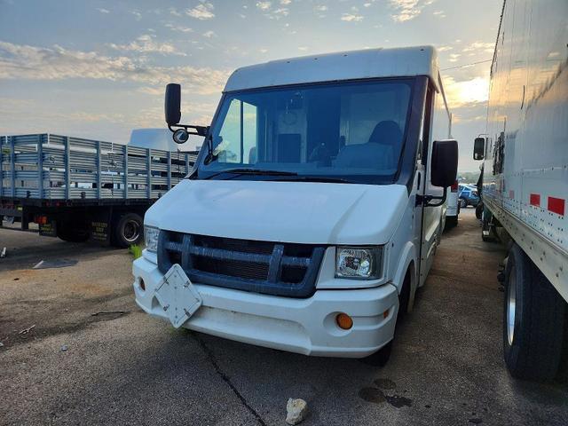 2013 ISUZU NPR HD - DELIVERY VAN
