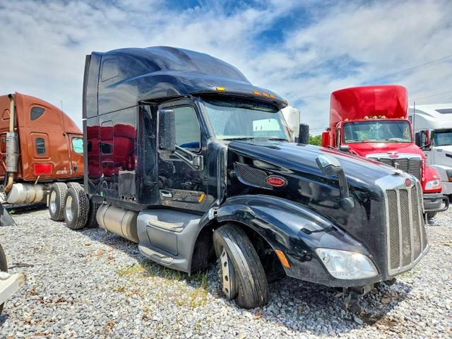 2021 PETERBILT 579 SEMI TRUCK