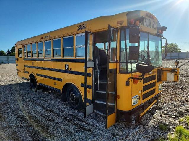 2010 THOMAS SAF-T-LINER HDX - SCHOOL BUS