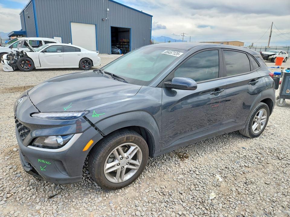 2022 HYUNDAI KONA SE  