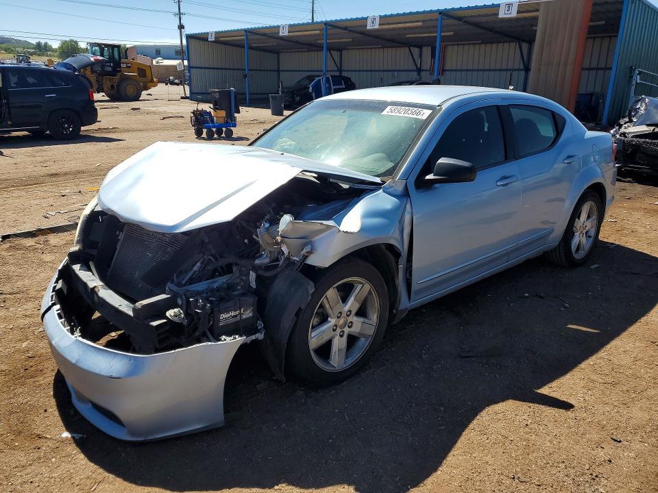 2013 DODGE AVENGER SE  