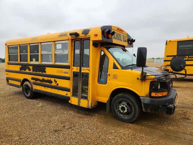 2011 THOMAS MINOTOUR G4500 - SCHOOL BUS