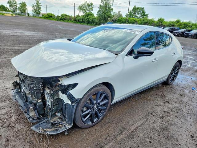 2024 MAZDA 3 PREMIUM  