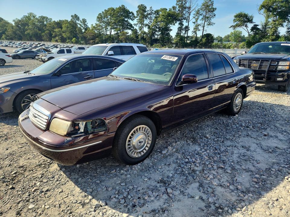 2001 FORD CROWN VICTORIA POLICE INTERCEPTOR  