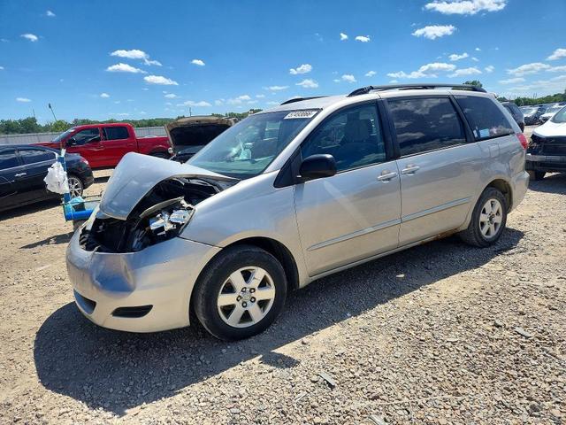 2006 TOYOTA SIENNA LE 7 PASSENGER  