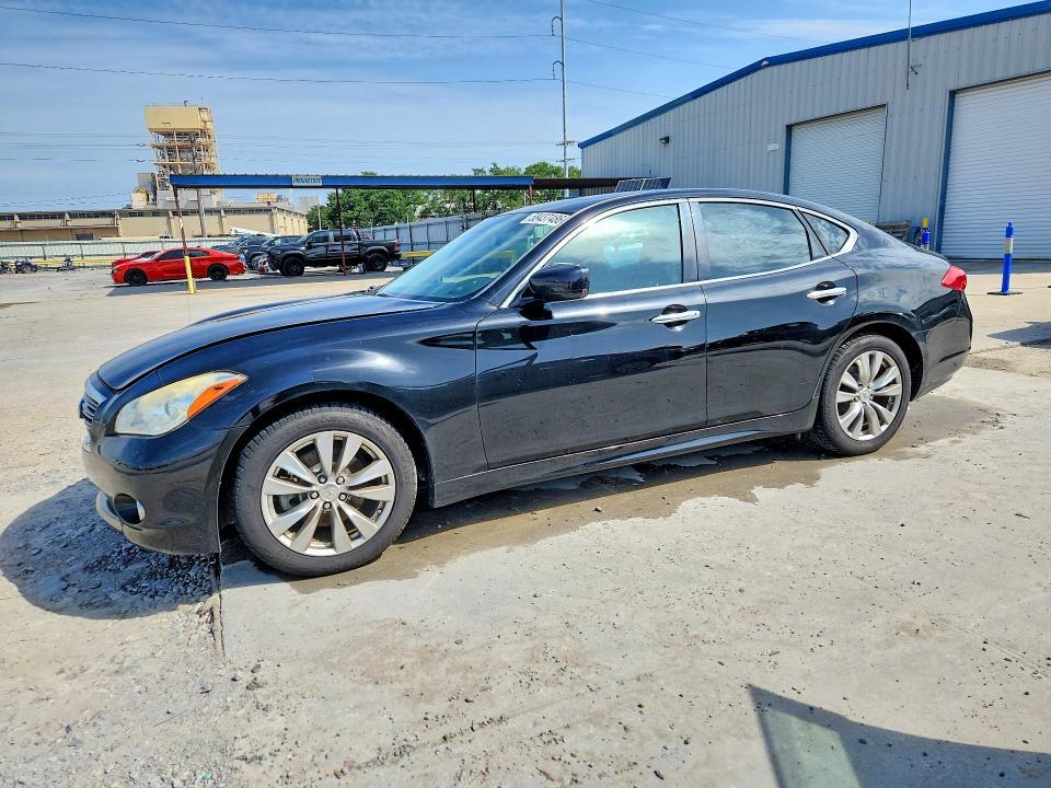2013 INFINITI M37 BASE  