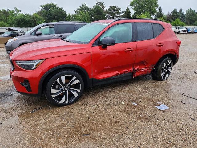 2023 VOLVO XC40 ULTIMATE  