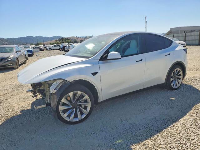 2026 TESLA MODEL Y   