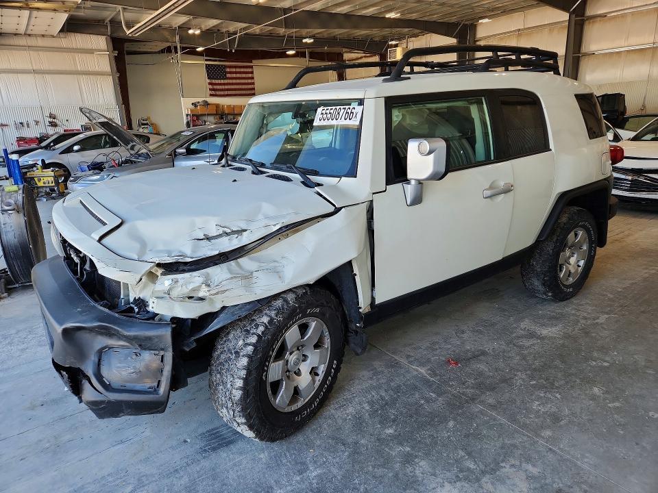 2010 TOYOTA FJ CRUISER BASE  