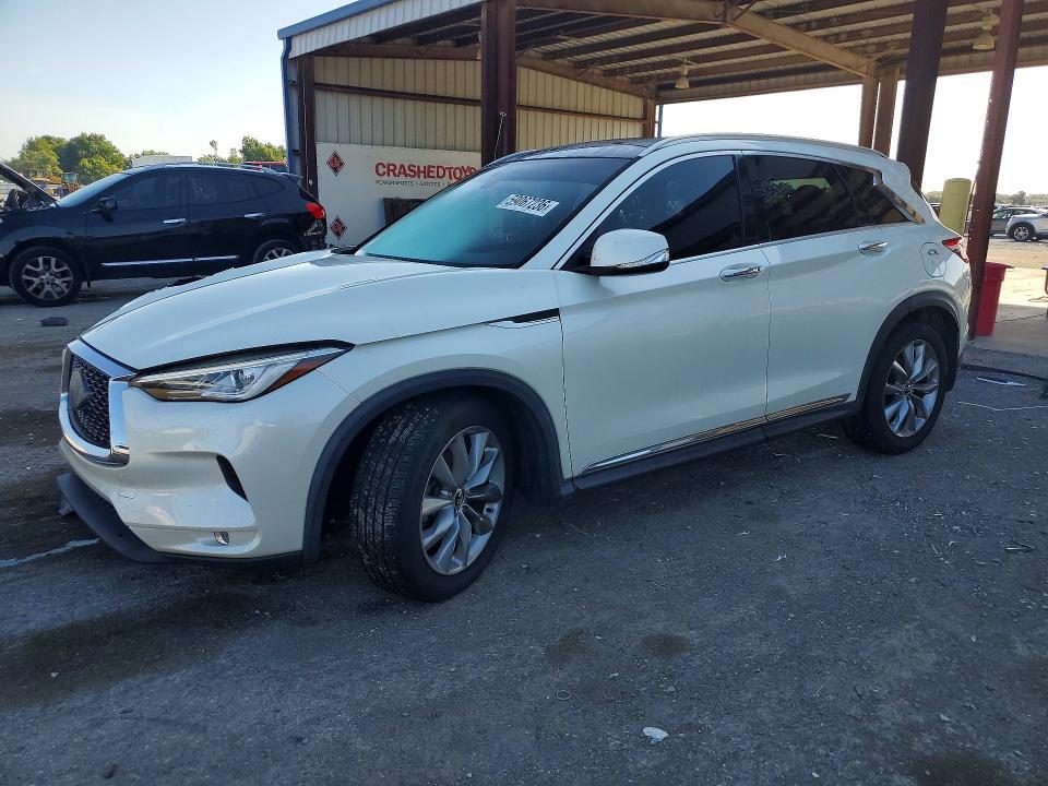 2019 INFINITI QX50 LUXE  