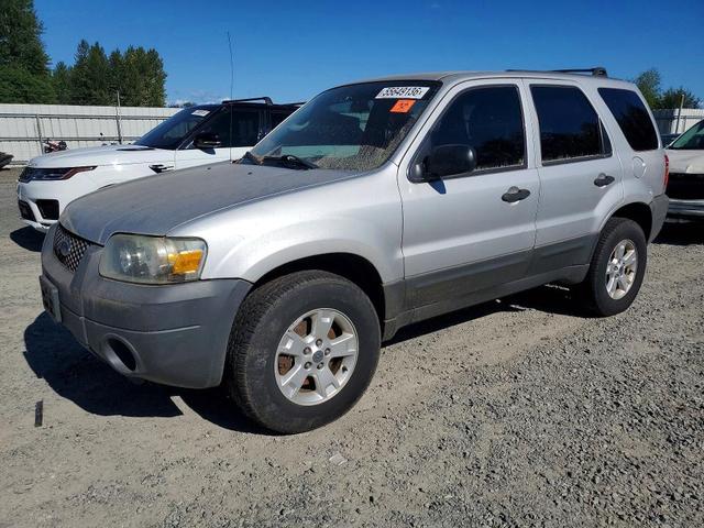 2005 FORD ESCAPE XLT  
