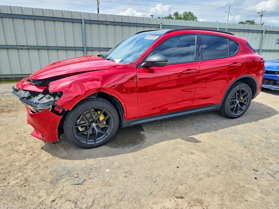 2020 ALFA ROMEO STELVIO   