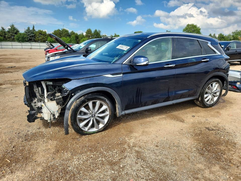 2022 INFINITI QX50 LUXE  