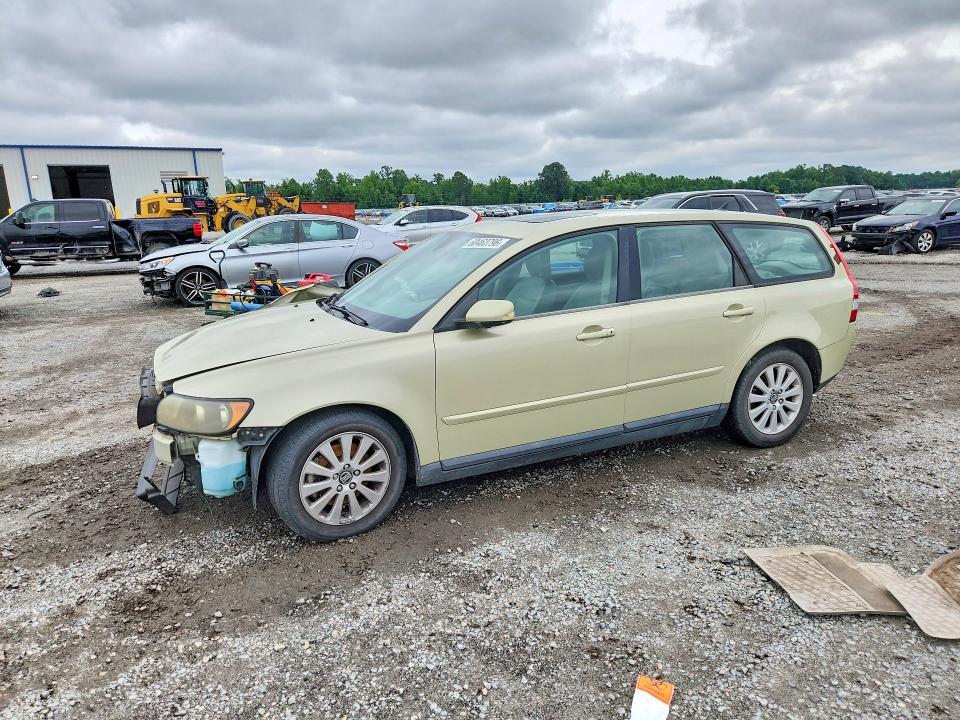 2005 VOLVO V50 24I  