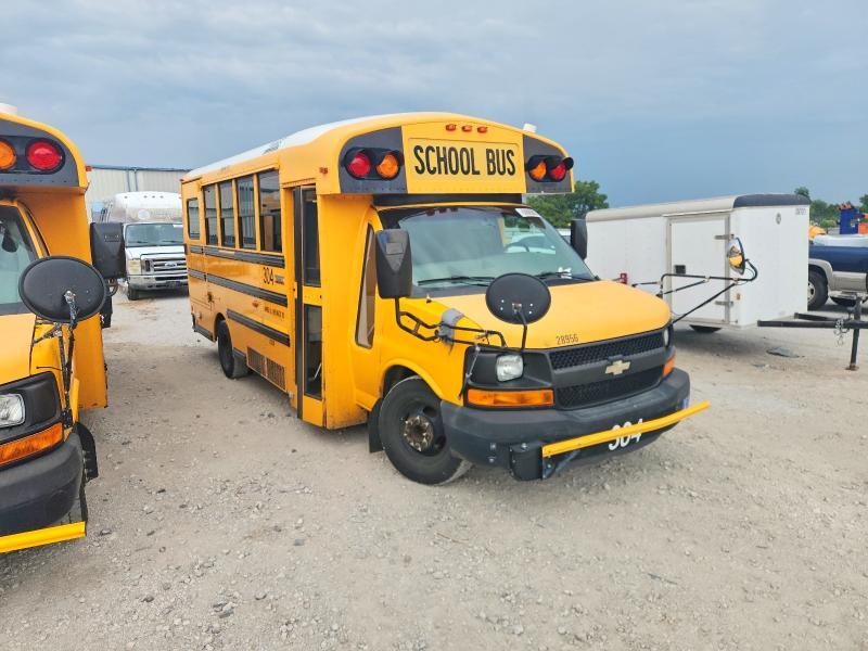 2010 THOMAS MINOTOUR G3500 - SCHOOL BUS