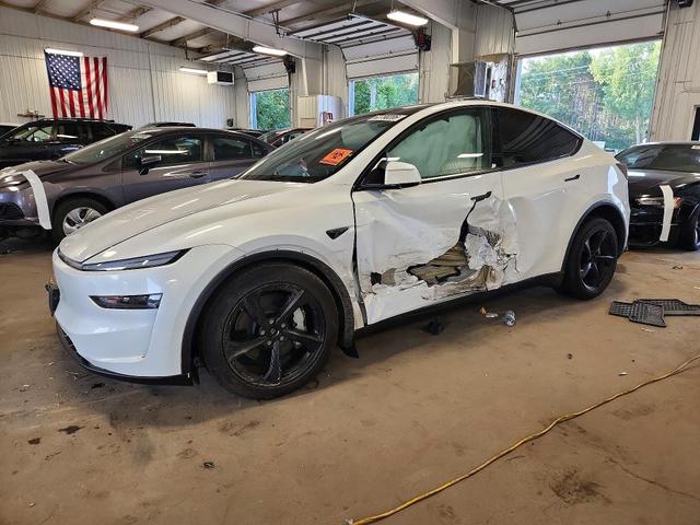2026 TESLA MODEL Y   
