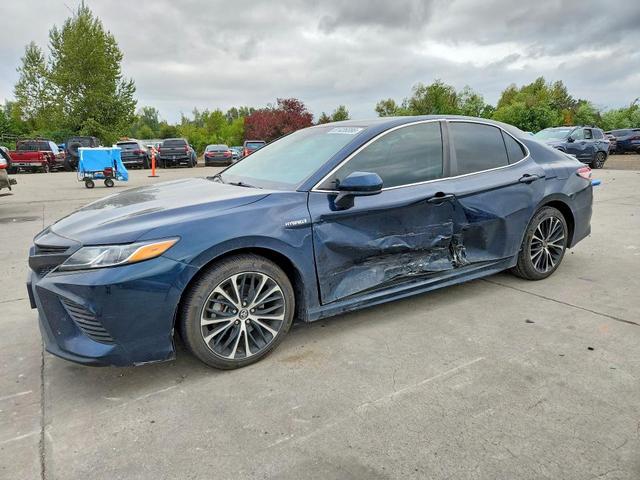 2019 TOYOTA CAMRY HYBRID SE  