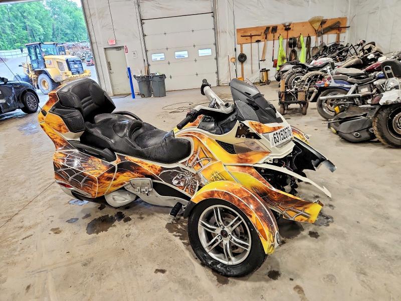 2011 CAN-AM SPYDER ROADSTER RT-LTD  