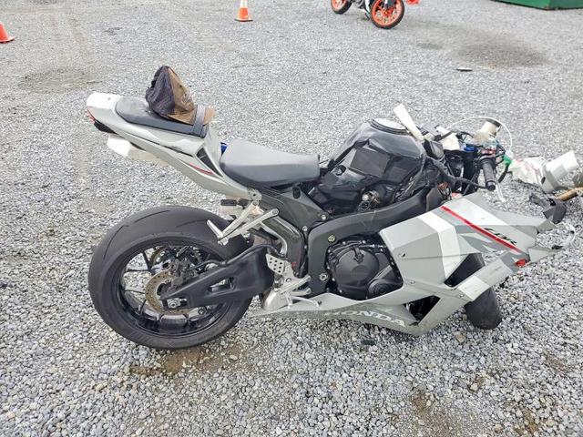 2026 HONDA CBR600 RR  