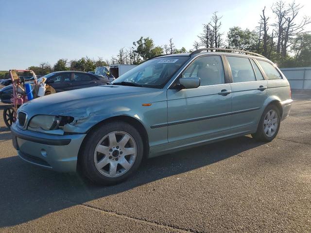 2004 BMW 325 XIT  
