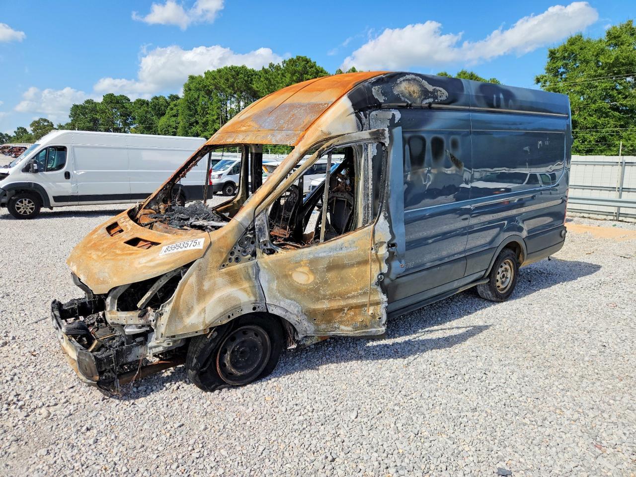 Vue de 2020 FORD TRANSIT T-250, angle 1