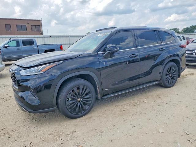 2024 TOYOTA HIGHLANDER HYBRID PLATINUM  