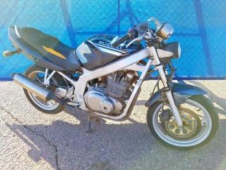 2001 SUZUKI GS500   