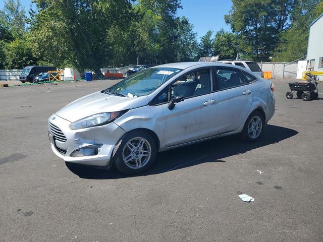2017 FORD FIESTA SE  