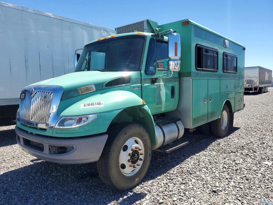2013 INTERNATIONAL 4000 4400  