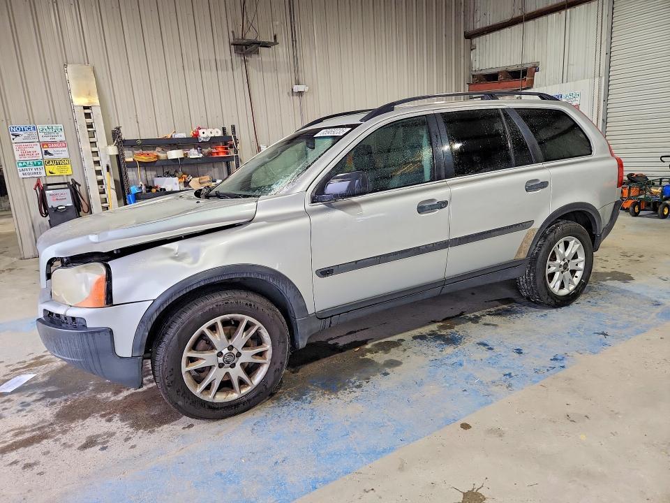 2004 VOLVO XC90   