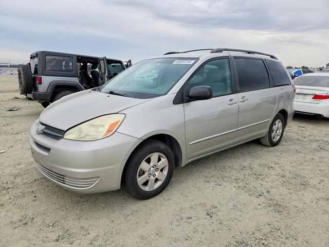2004 TOYOTA SIENNA LE 7 PASSENGER  