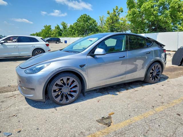 2024 TESLA MODEL Y   