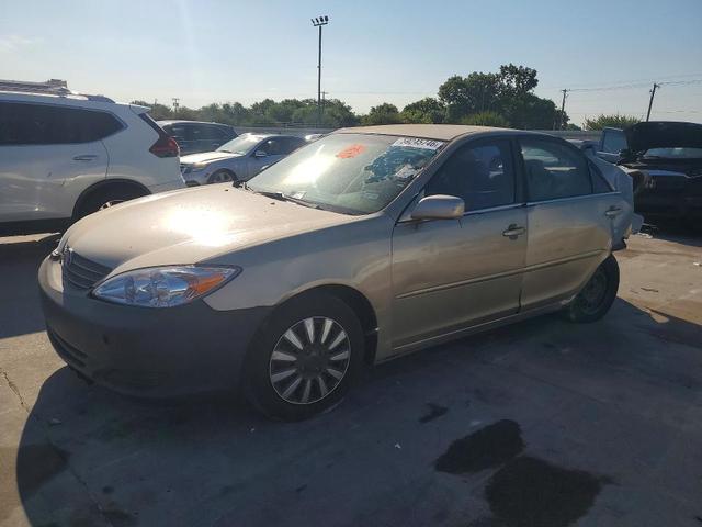 2002 TOYOTA CAMRY LE  