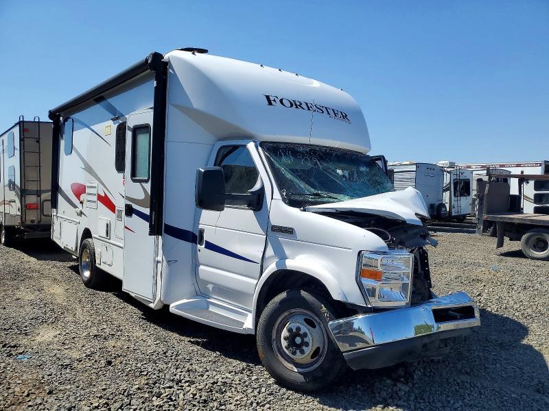 2017 FOREST RIVER FORESTER RV