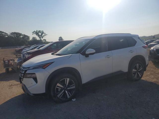 2024 NISSAN ROGUE SL  