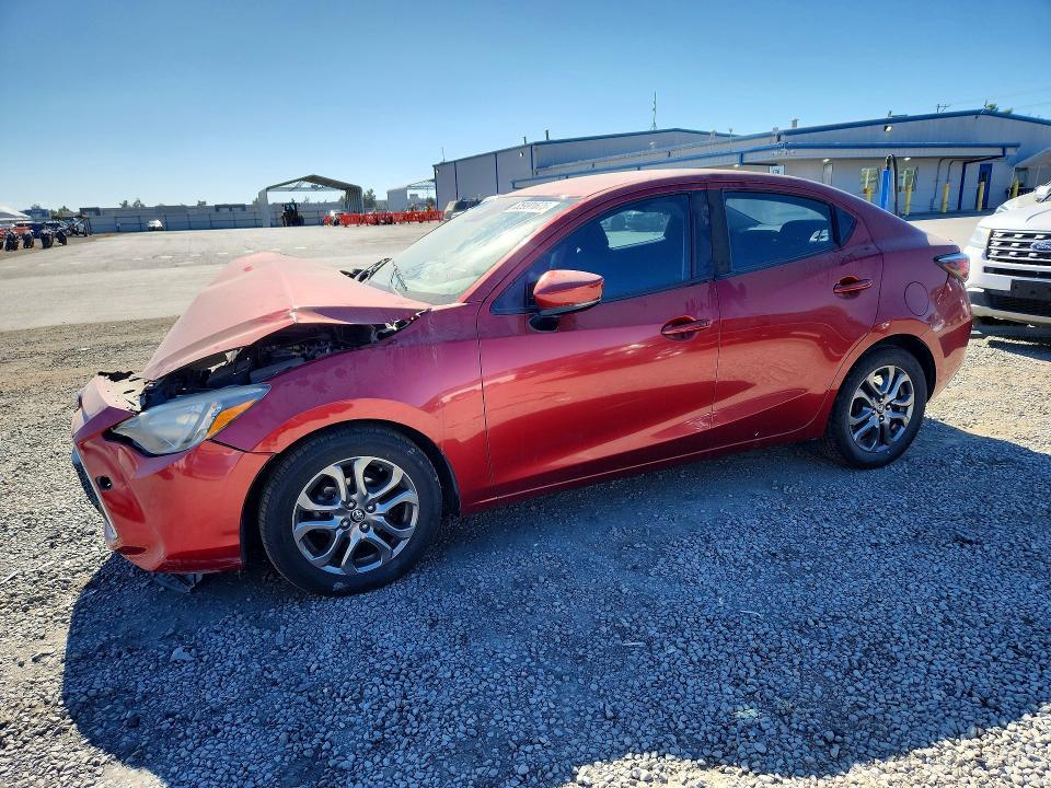 2019 TOYOTA YARIS   