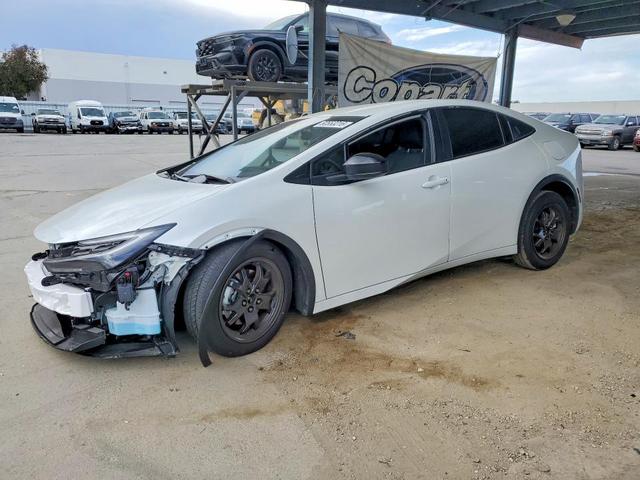 2026 TOYOTA PRIUS PLUG-IN HYBRID SE  