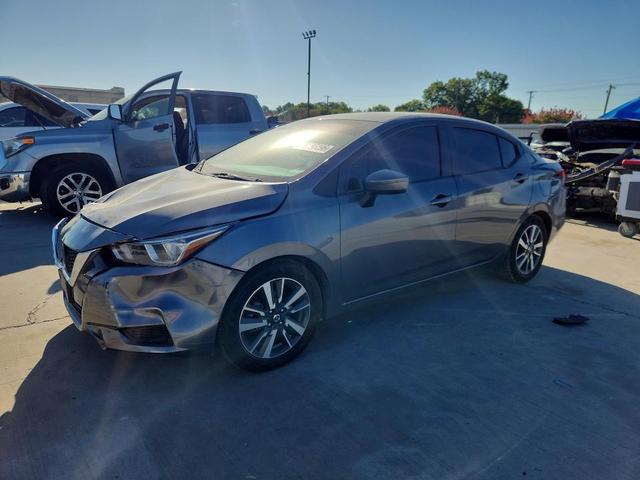 2021 NISSAN VERSA SV  