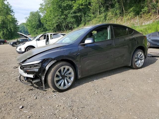 2026 TESLA MODEL Y   