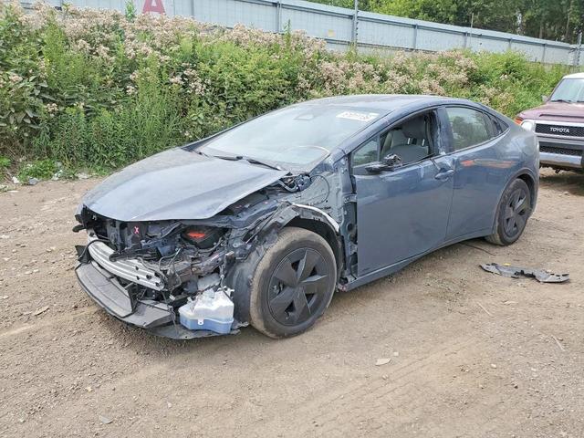 2025 TOYOTA PRIUS LE  