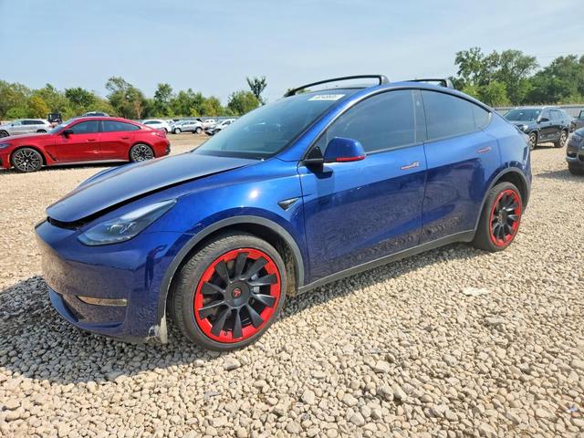 2024 TESLA MODEL Y   