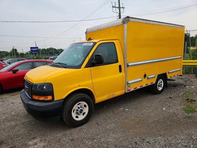2020 GMC SAVANA BOX TRUCK
