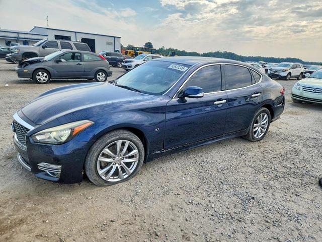 2018 INFINITI Q70 37 LUXE  