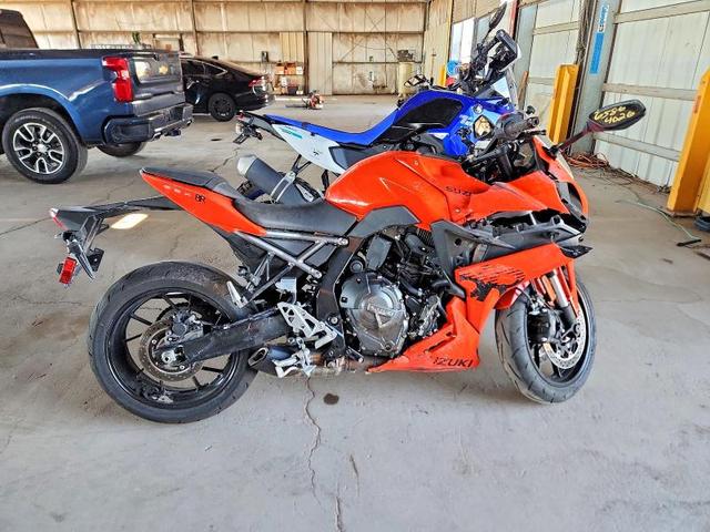 2026 SUZUKI GSX800 F  