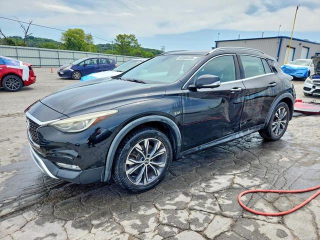 2017 INFINITI QX30 PREMIUM  