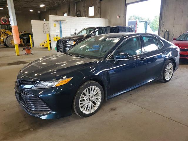 2019 TOYOTA CAMRY HYBRID XLE  