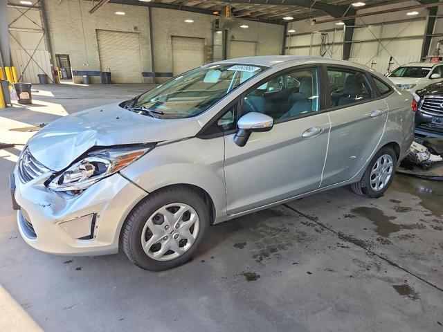 2013 FORD FIESTA SE  