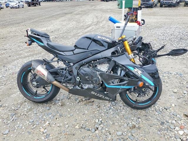 2024 SUZUKI GSX-R1000 R  